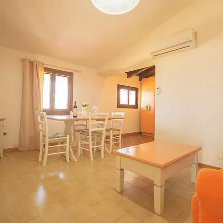 Con Piscina E Parcheggio Privato Vicino Al Mare * Posada (Sardinia)